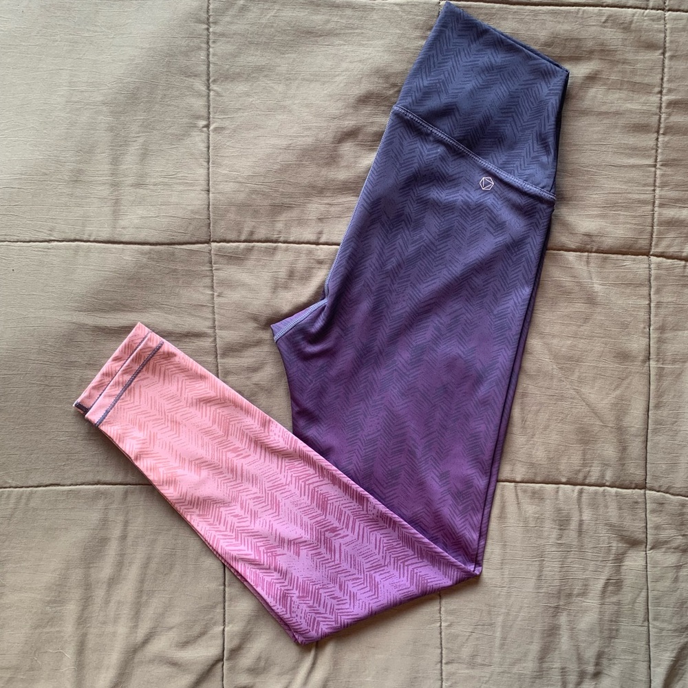 Ombré Effect AR-33 Ladies Leggings - Sz Med